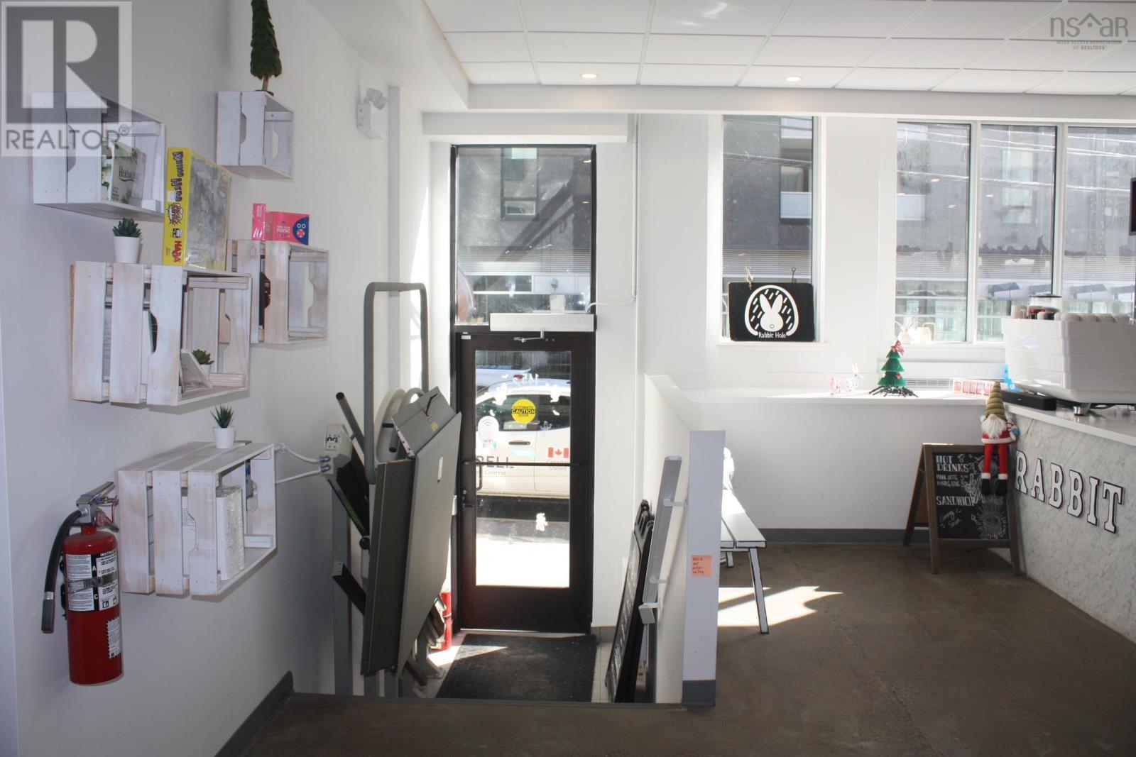 1452 Dresden Row, Halifax Peninsula, Nova Scotia  B3J 3T5 - Photo 3 - 202426277