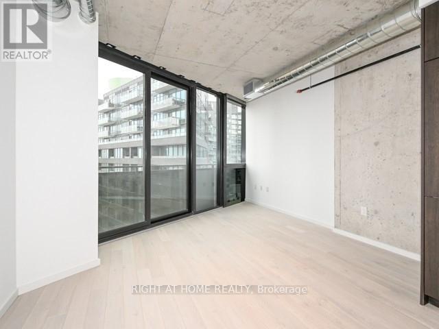 714 - 21 Lawren Harris Square, Toronto, Ontario  M5A 0T4 - Photo 16 - C10414260