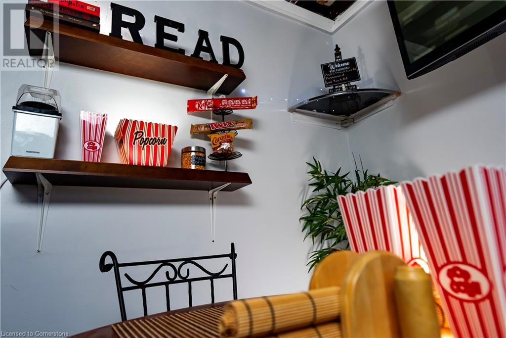 601 York Road, Dundas, Ontario  L9H 6A1 - Photo 9 - 40671185