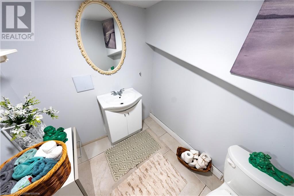 601 York Road, Dundas, Ontario  L9H 6A1 - Photo 17 - 40671185