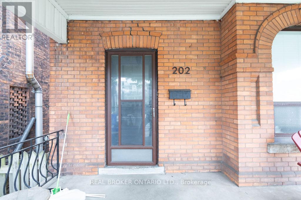 Lower - 202 Victoria Avenue N, Hamilton, Ontario  L8L 5G1 - Photo 2 - X10414218