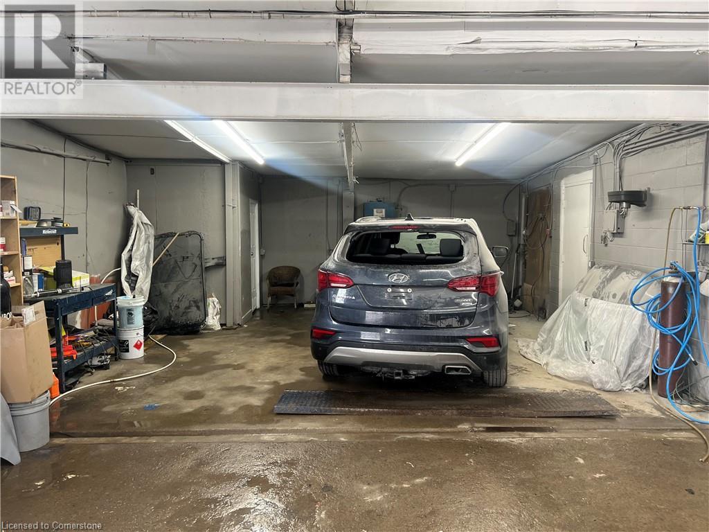 243 Mary Street, Hamilton, Ontario  L8L 4W2 - Photo 6 - 40675345