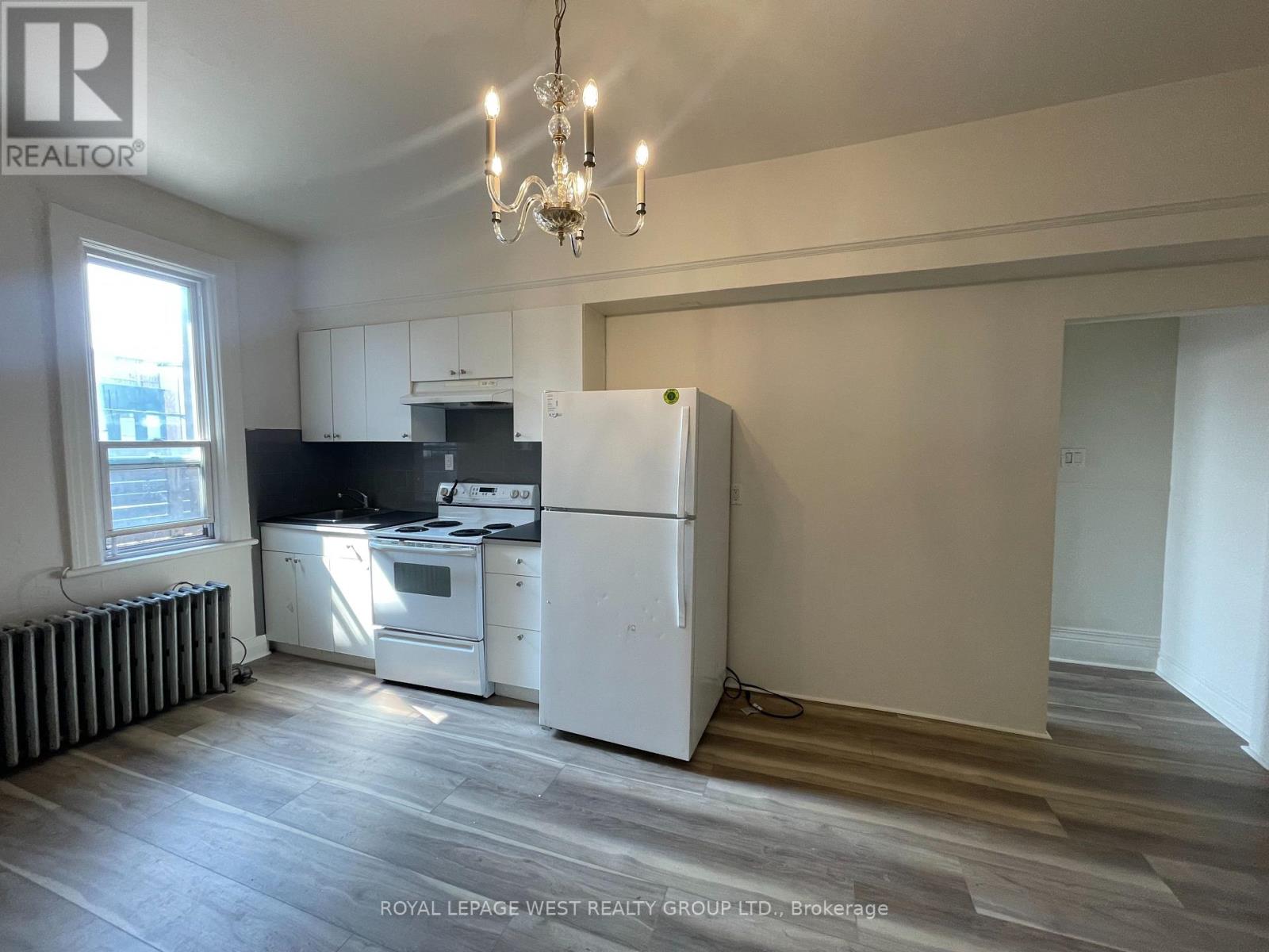 Unit #2 - 1159 Dundas Street, Toronto (Trinity-Bellwoods), Ontario  M6J 1X3 - Photo 5 - C10414348