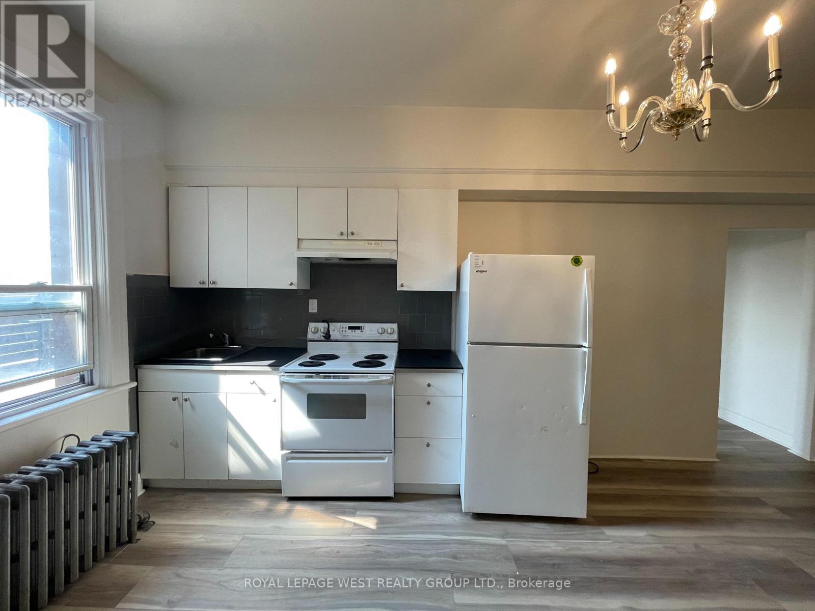 Unit #2 - 1159 Dundas Street, Toronto (Trinity-Bellwoods), Ontario  M6J 1X3 - Photo 6 - C10414348