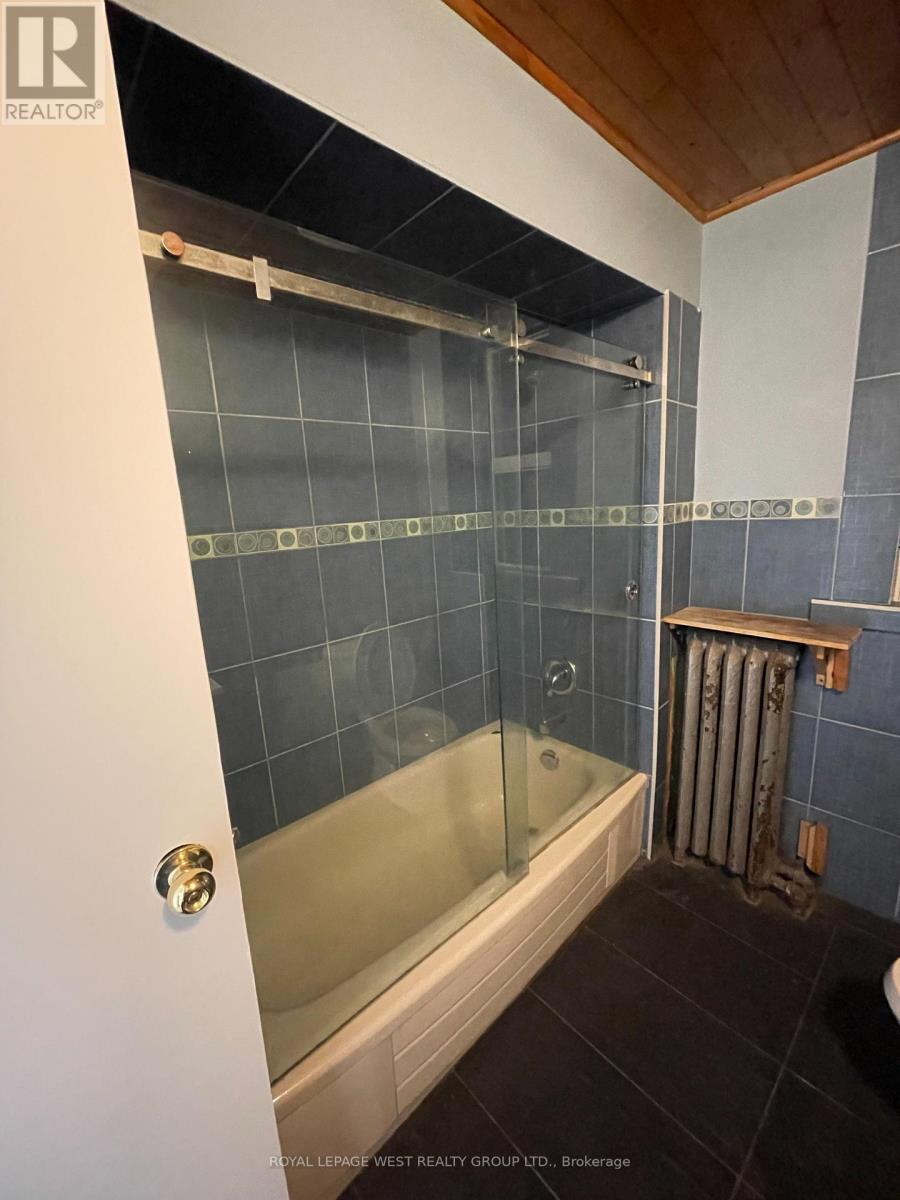 Unit #2 - 1159 Dundas Street, Toronto (Trinity-Bellwoods), Ontario  M6J 1X3 - Photo 9 - C10414348