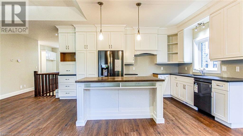 42 Duchess Drive, Delhi, Ontario  N4B 0B3 - Photo 4 - 40674070