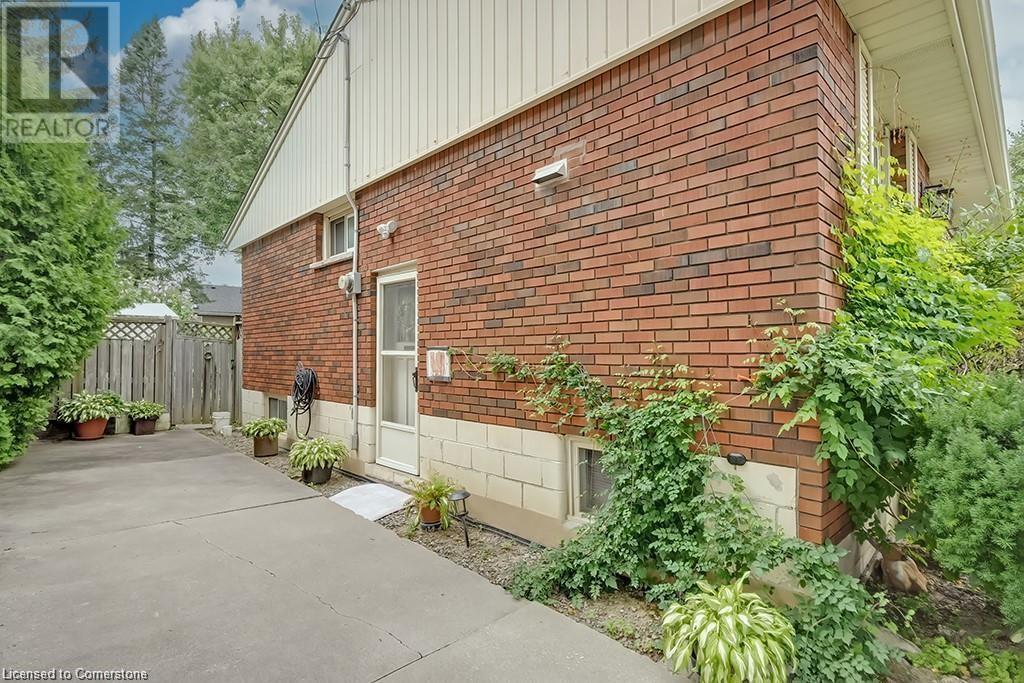 290 Upper Paradise Road, Hamilton, Ontario  L9C 5C4 - Photo 5 - 40675341