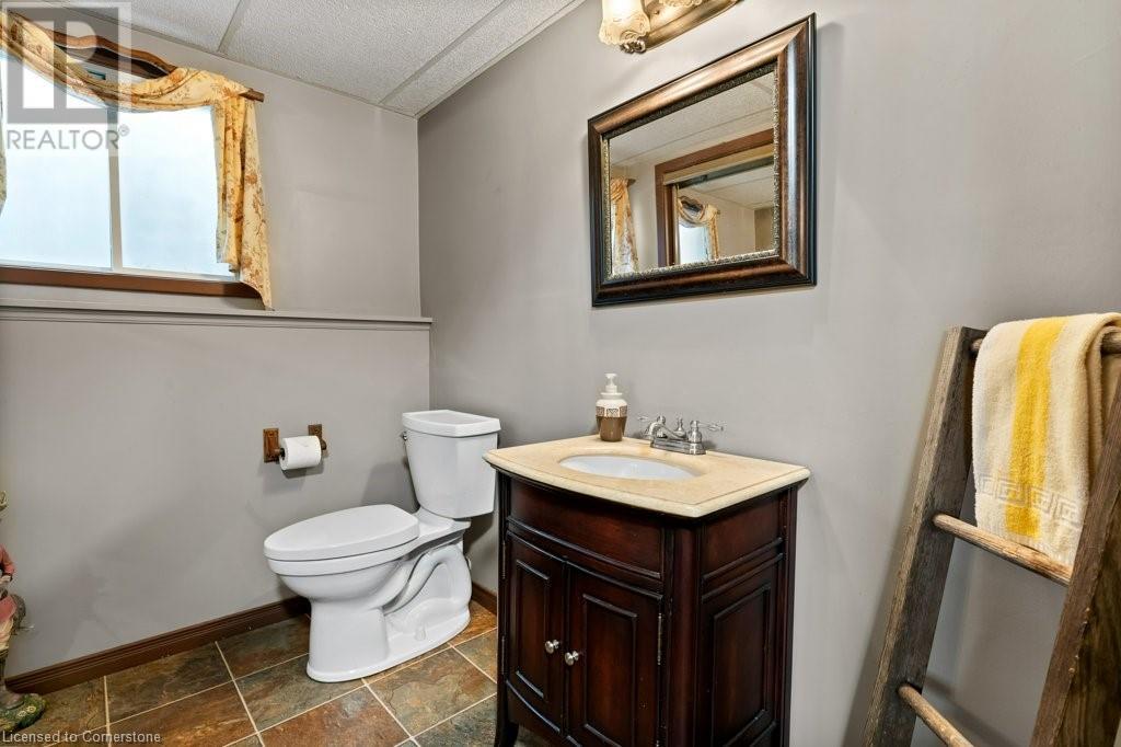 3949 Vineyard Crescent, Vineland, Ontario  L0R 2C0 - Photo 31 - 40670975