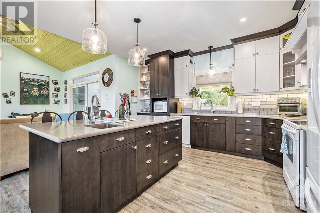 100 Summers Road, Rideau Lakes, Ontario K0G 1E0 - Photo 8 - X10419181