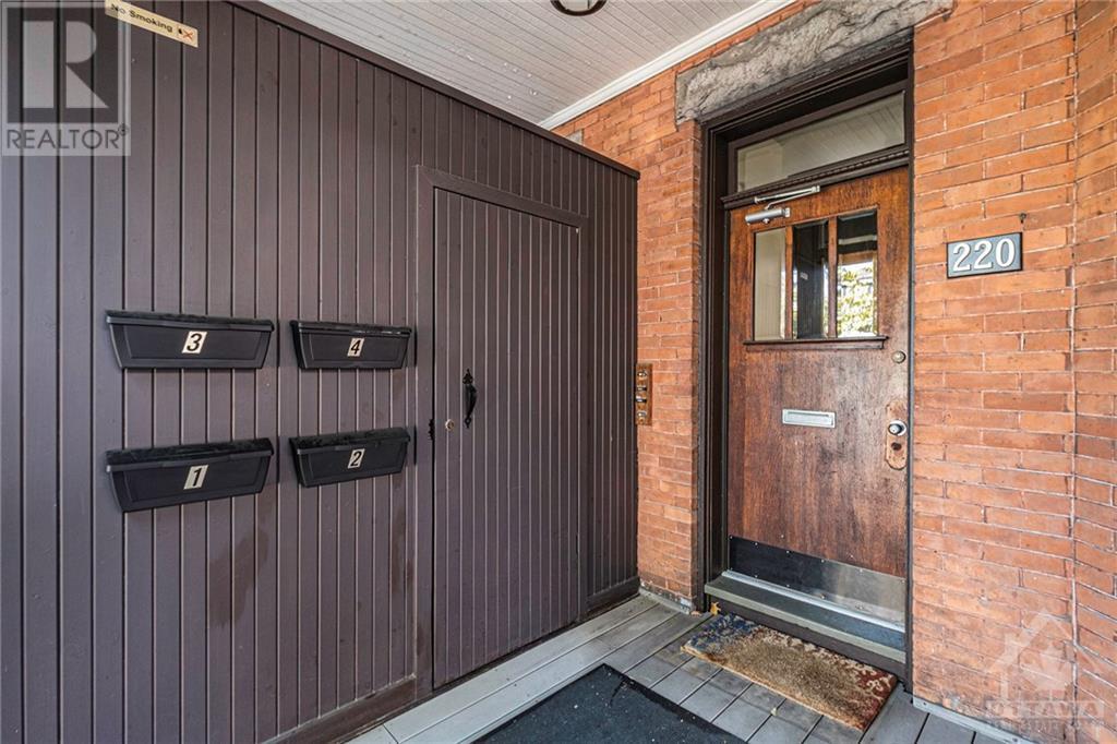 220 POWELL AVENUE UNIT#3 Ottawa