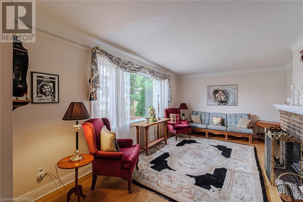 19 King George Road, Brantford, Ontario  N3R 5J8 - Photo 10 - 40673697