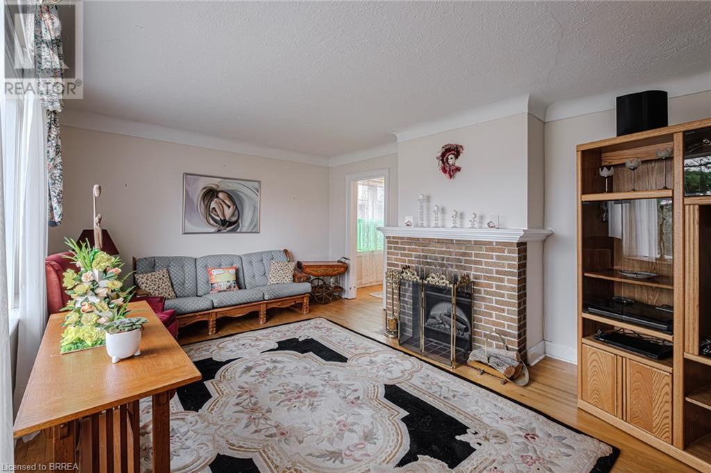 19 King George Road, Brantford, Ontario  N3R 5J8 - Photo 11 - 40673697