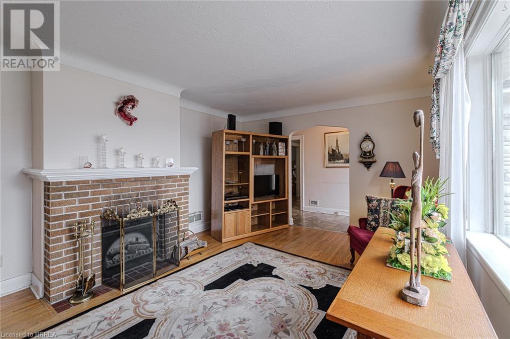 19 King George Road, Brantford, Ontario  N3R 5J8 - Photo 12 - 40673697