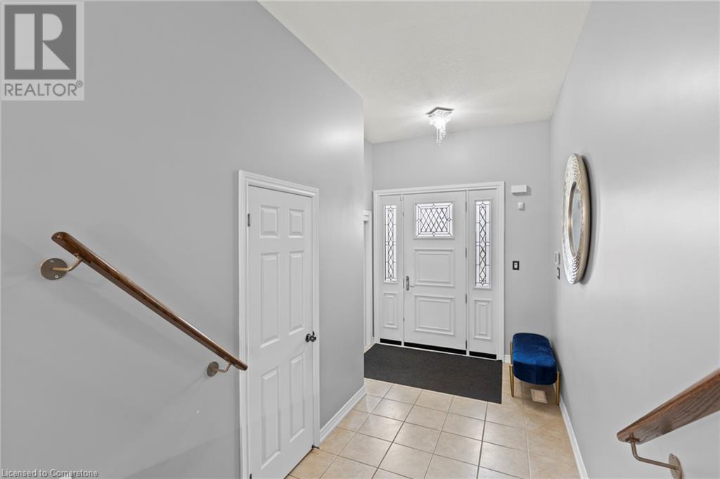 14 Carroll Lane Lane, Brantford, Ontario  N3T 5L5 - Photo 2 - 40670517