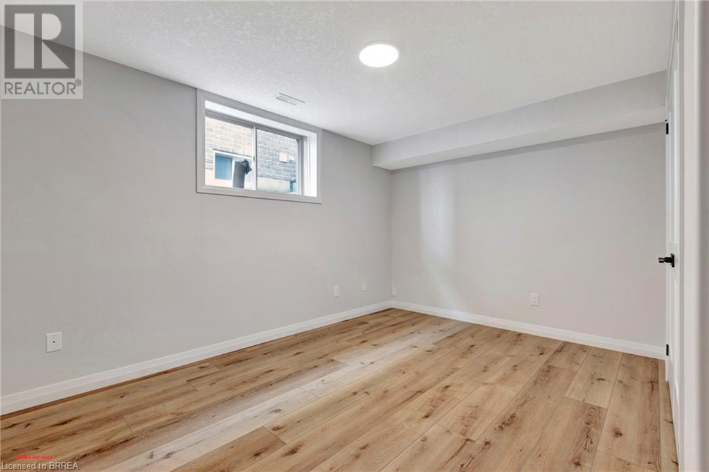 3 Patten Drive, St. George, Ontario  N0E 1N0 - Photo 30 - 40674858