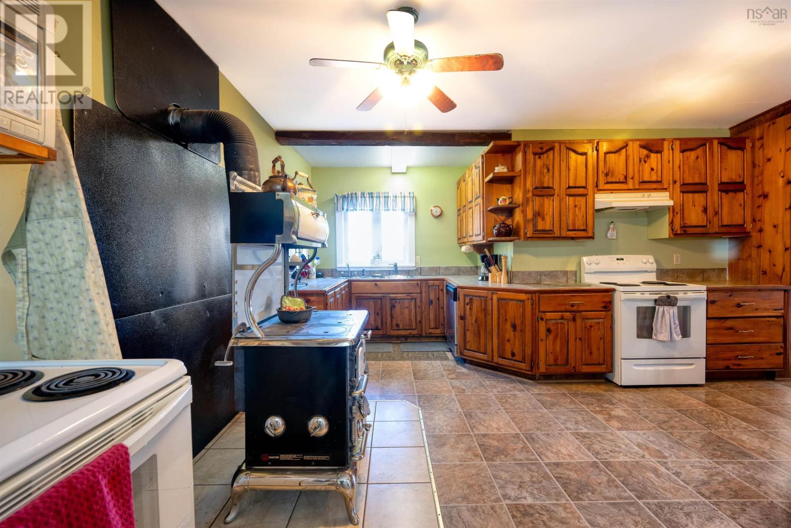 25245 Highway 7, Port Dufferin, Nova Scotia  B0J 2R0 - Photo 19 - 202412929