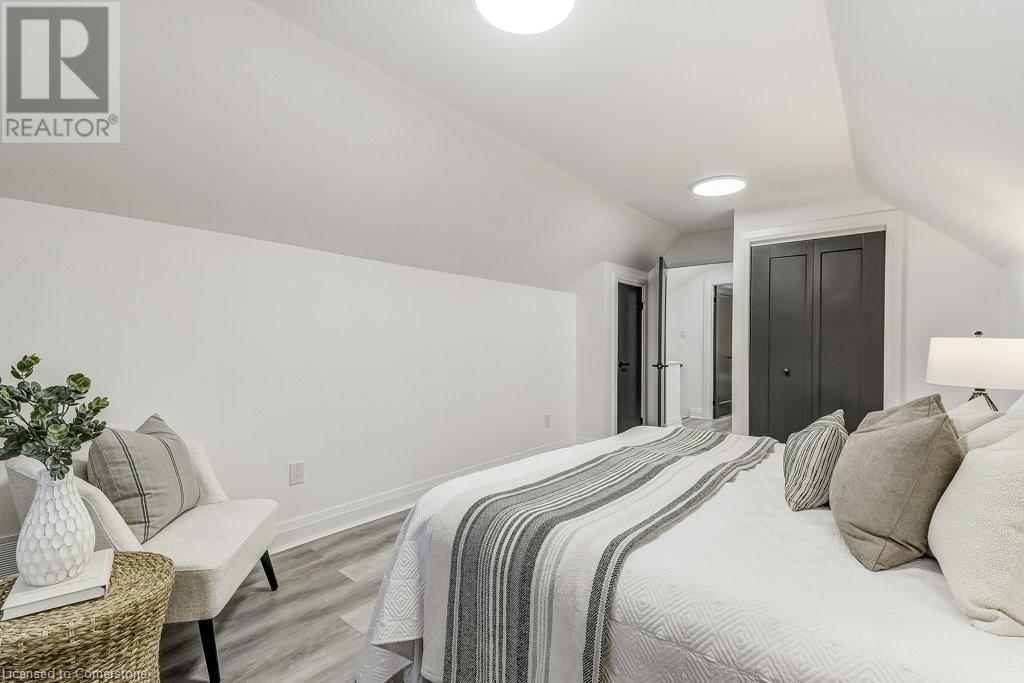 122 Kenilworth Avenue S, Hamilton, Ontario  L8K 2T3 - Photo 18 - 40673989