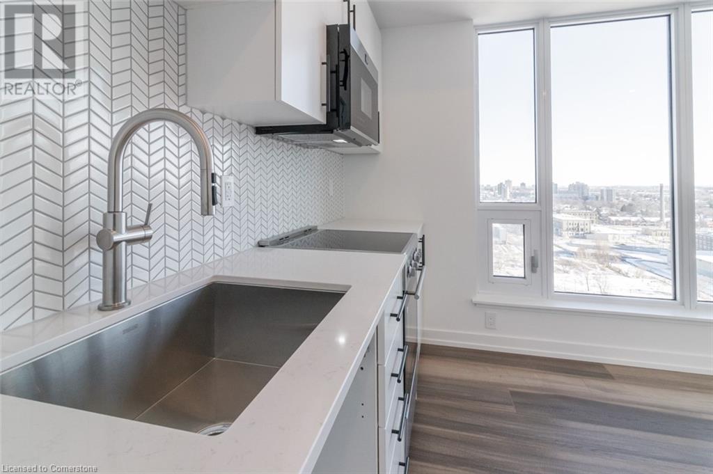 5 Wellington Street S Unit# 1402Kitchener, Ontario  N2G 0E3 - Photo 11 - 40675168
