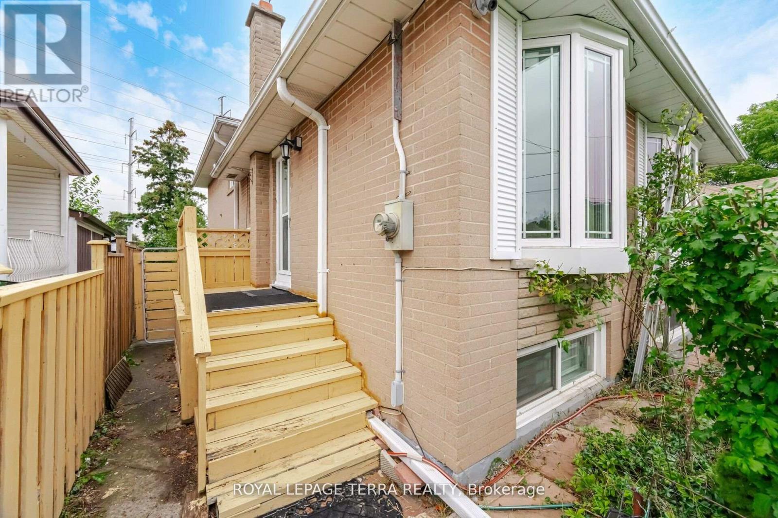 114 Milford Haven Drive, Toronto, Ontario  M1G 3E1 - Photo 34 - E10414535