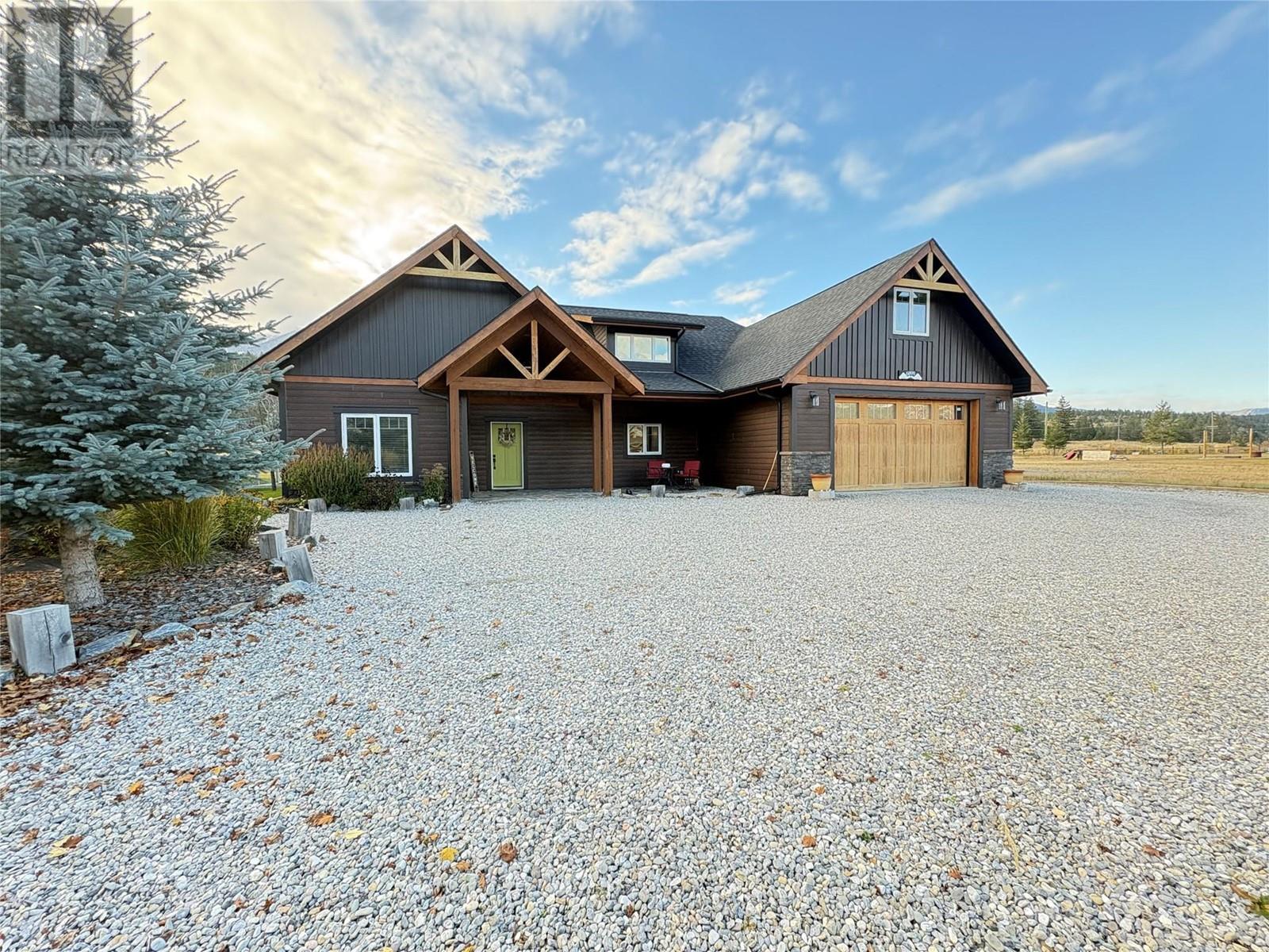 6899 Columbia Ridge Drive, Fairmont Hot Springs, British Columbia  V0B 1L2 - Photo 2 - 10327787