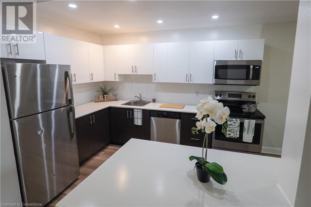 235 Tindale Road Unit# 20, Hamilton, Ontario  L8K 5M8 - Photo 3 - 40675503