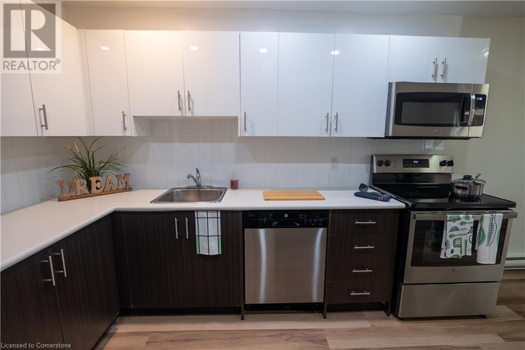 235 Tindale Road Unit# 20, Hamilton, Ontario  L8K 5M8 - Photo 4 - 40675503