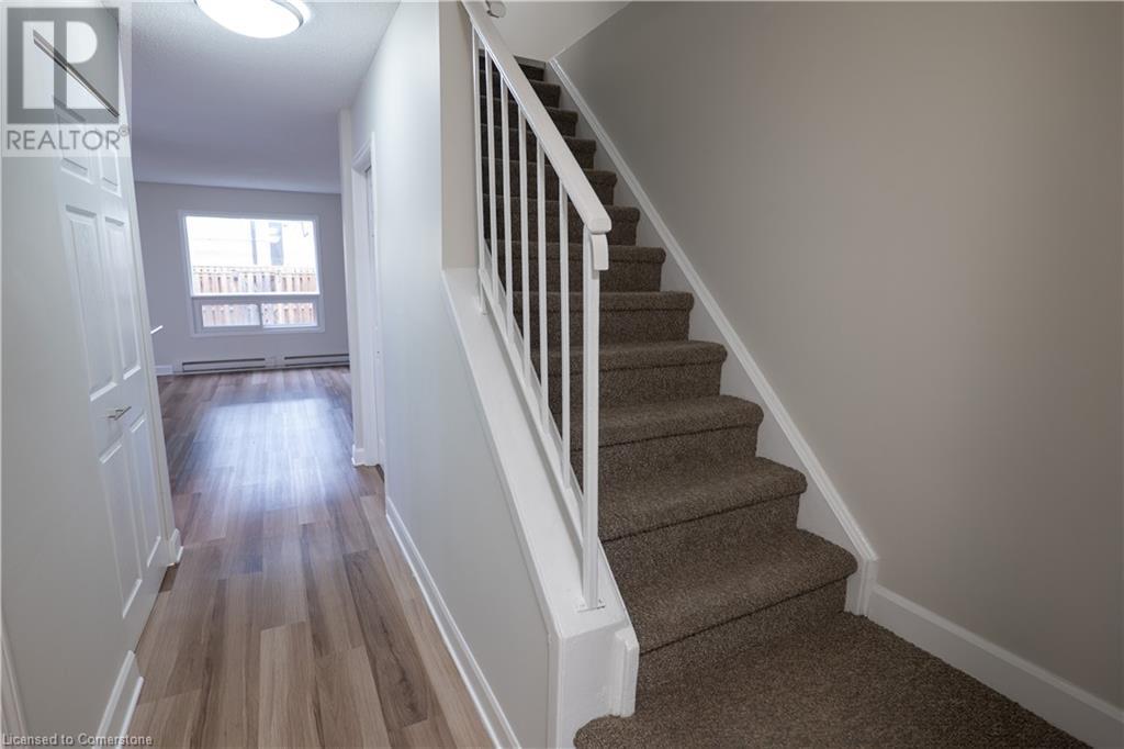 235 Tindale Road Unit# 20, Hamilton, Ontario  L8K 5M8 - Photo 9 - 40675503