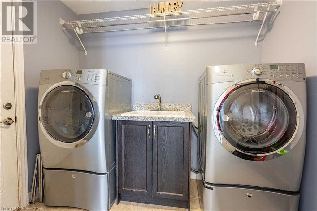 19 Hazelton Avenue, Hamilton, Ontario  L9B 0E7 - Photo 18 - 40675552