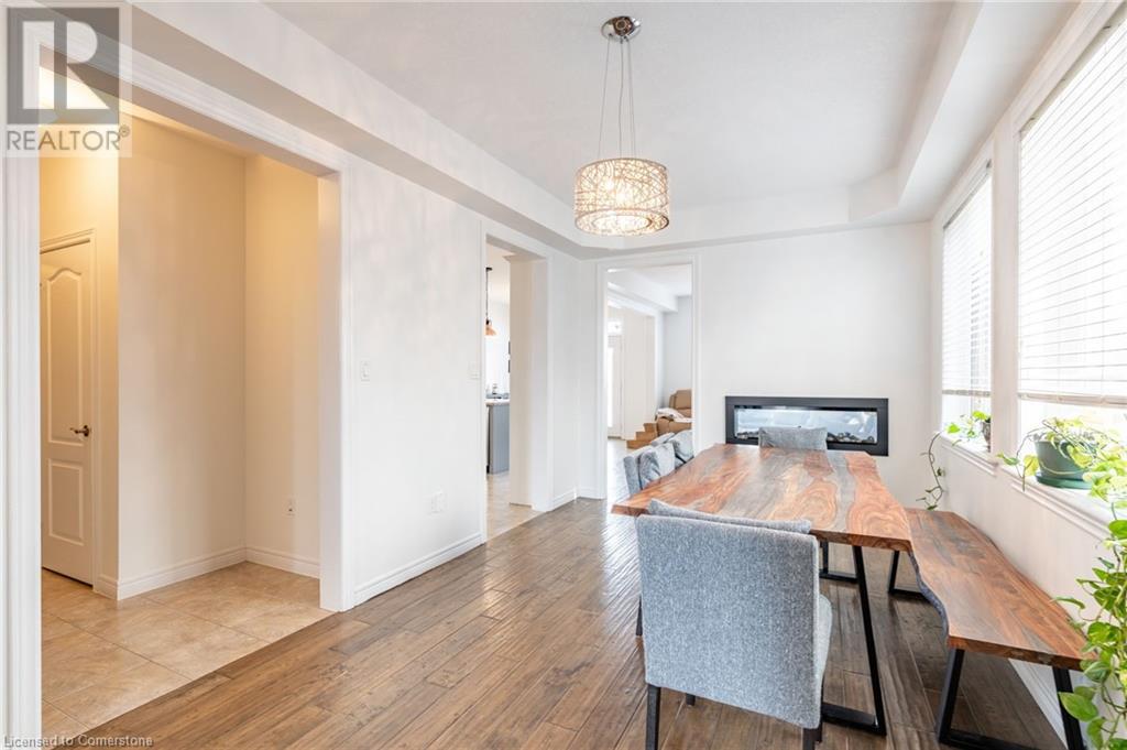 19 Hazelton Avenue, Hamilton, Ontario  L9B 0E7 - Photo 8 - 40675552