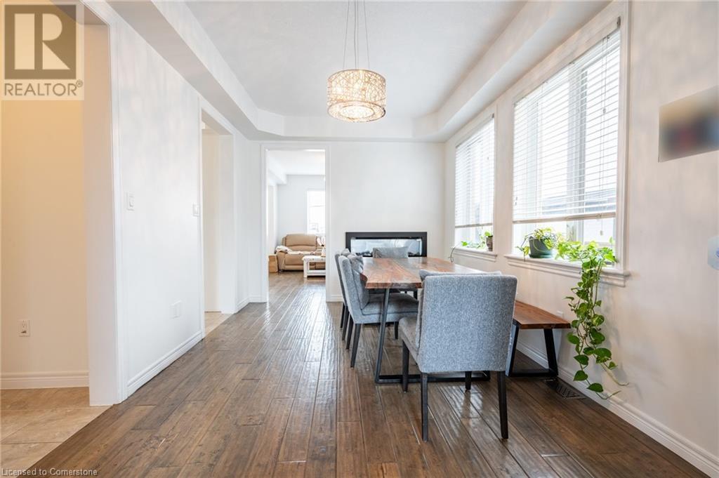 19 Hazelton Avenue, Hamilton, Ontario  L9B 0E7 - Photo 6 - 40675552