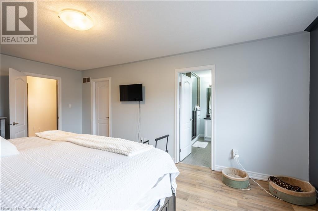 19 Hazelton Avenue, Hamilton, Ontario  L9B 0E7 - Photo 32 - 40675552