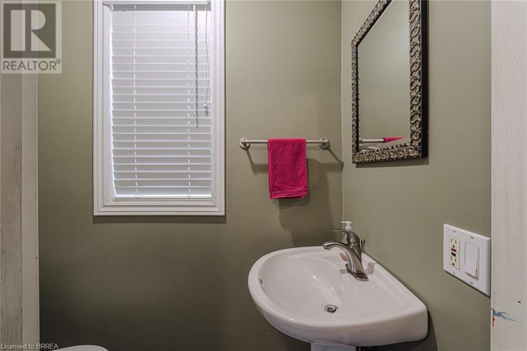 183 St Paul Avenue, Brantford, Ontario  N3T 4G5 - Photo 29 - 40659080