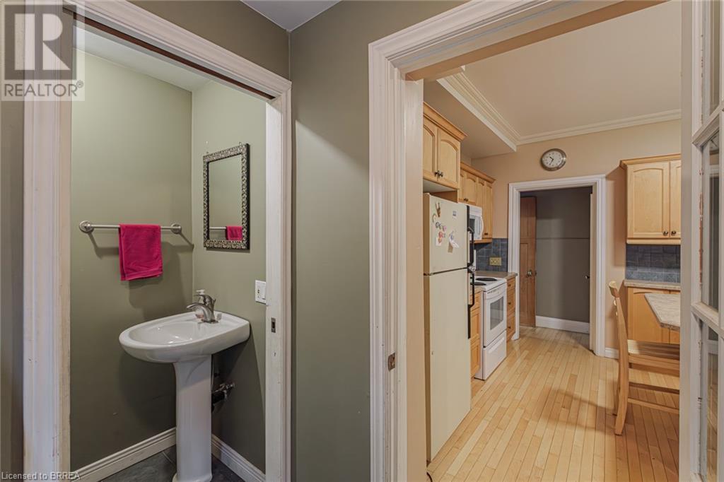 183 St Paul Avenue, Brantford, Ontario  N3T 4G5 - Photo 30 - 40659080