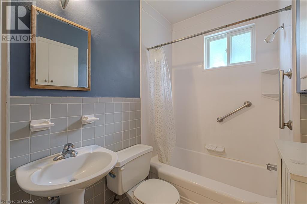 183 St Paul Avenue, Brantford, Ontario  N3T 4G5 - Photo 41 - 40659080