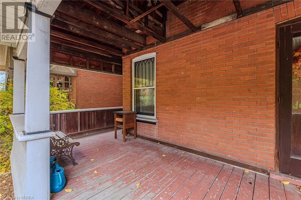 183 St Paul Avenue, Brantford, Ontario  N3T 4G5 - Photo 6 - 40659080