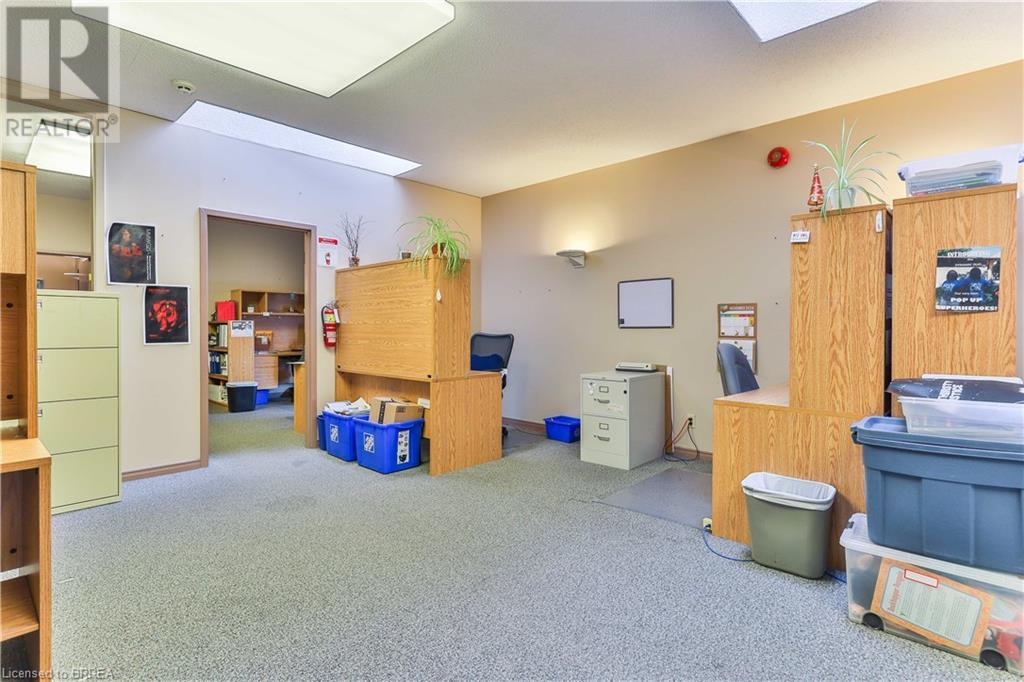 14 Henry Street, Brantford, Ontario  N3R 1Z8 - Photo 38 - 40671754