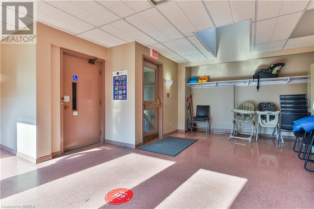 14 Henry Street, Brantford, Ontario  N3R 1Z8 - Photo 27 - 40671754