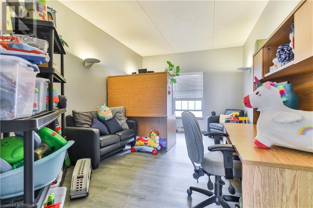 14 Henry Street, Brantford, Ontario  N3R 1Z8 - Photo 24 - 40671754