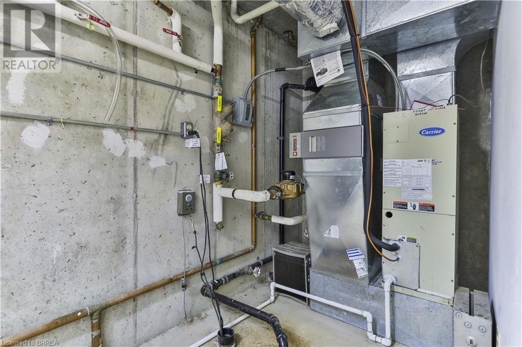 14 Henry Street, Brantford, Ontario  N3R 1Z8 - Photo 42 - 40671754