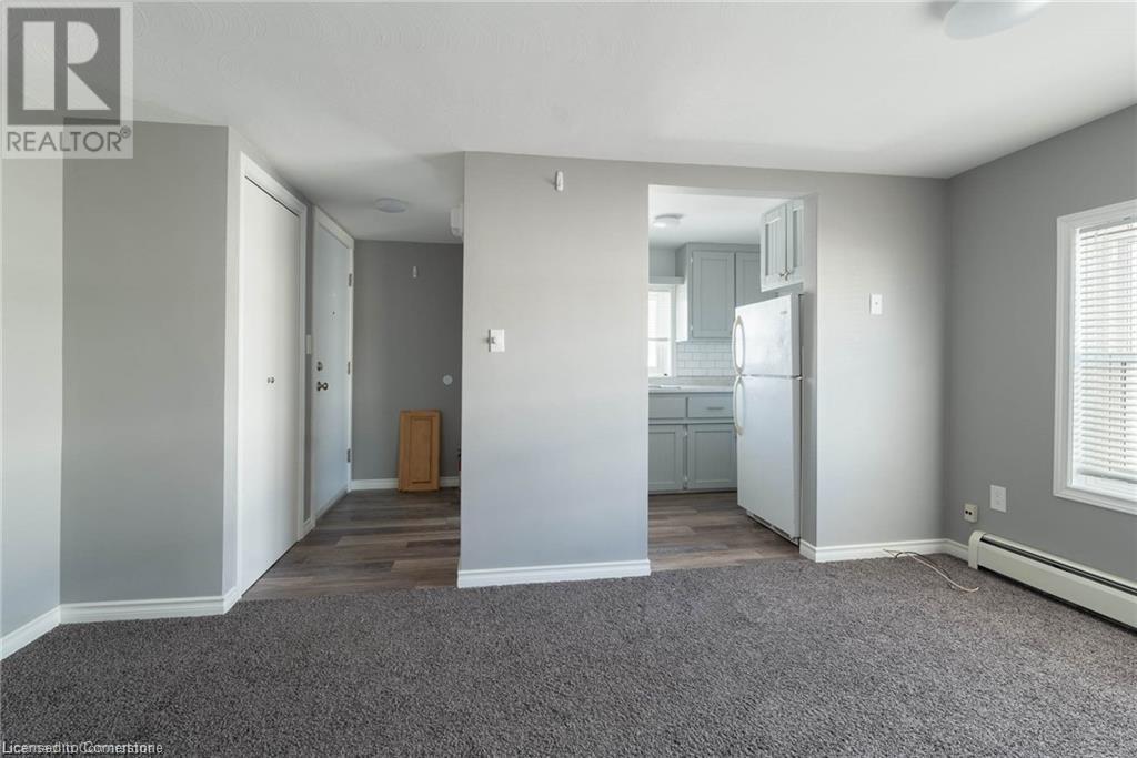 8 Cleveland Street Unit# 1, Thorold, Ontario  L2V 3K2 - Photo 3 - 40675389