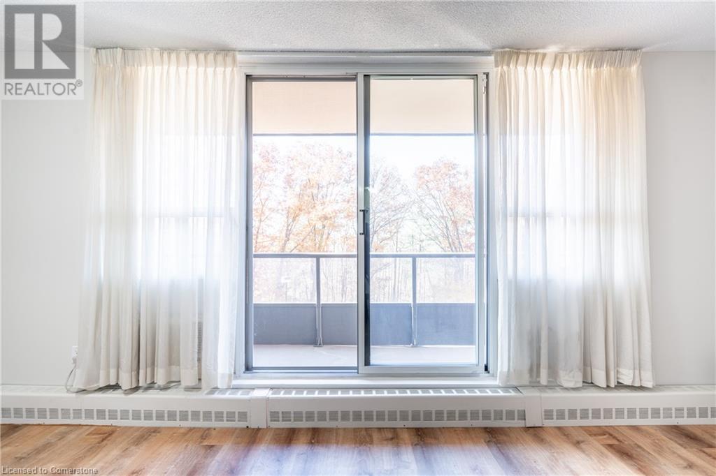 1966 Main Street W Unit# 804, Hamilton, Ontario  L8S 1J6 - Photo 10 - 40675124