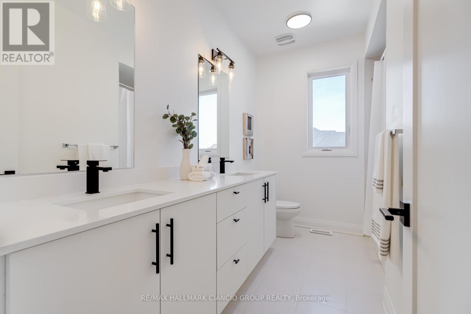 23 Vern Robertson Gate, Uxbridge, Ontario  L9P 0A2 - Photo 32 - N10415182