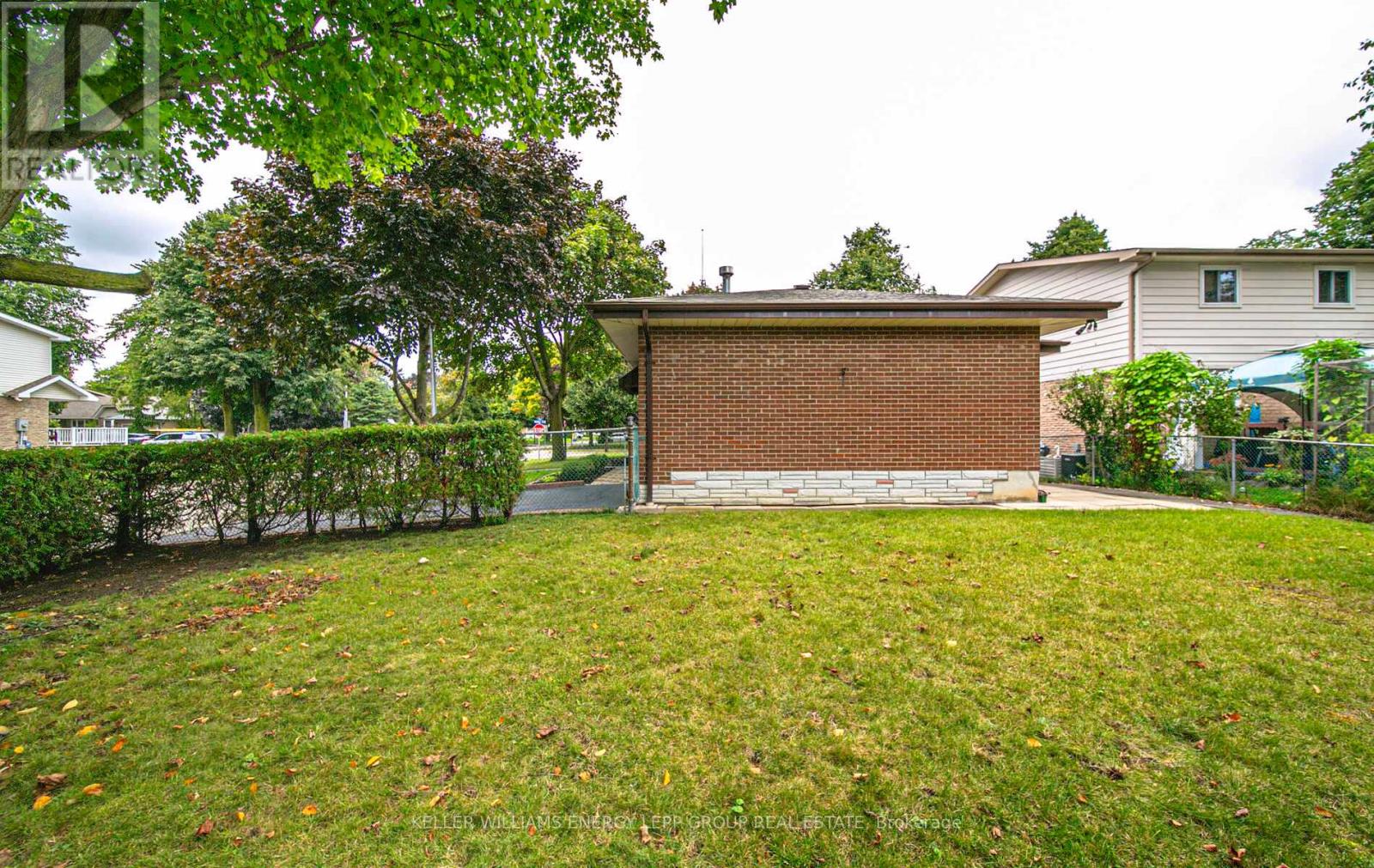 29 Michael Boulevard, Whitby, Ontario  L1N 5P5 - Photo 27 - E10415232