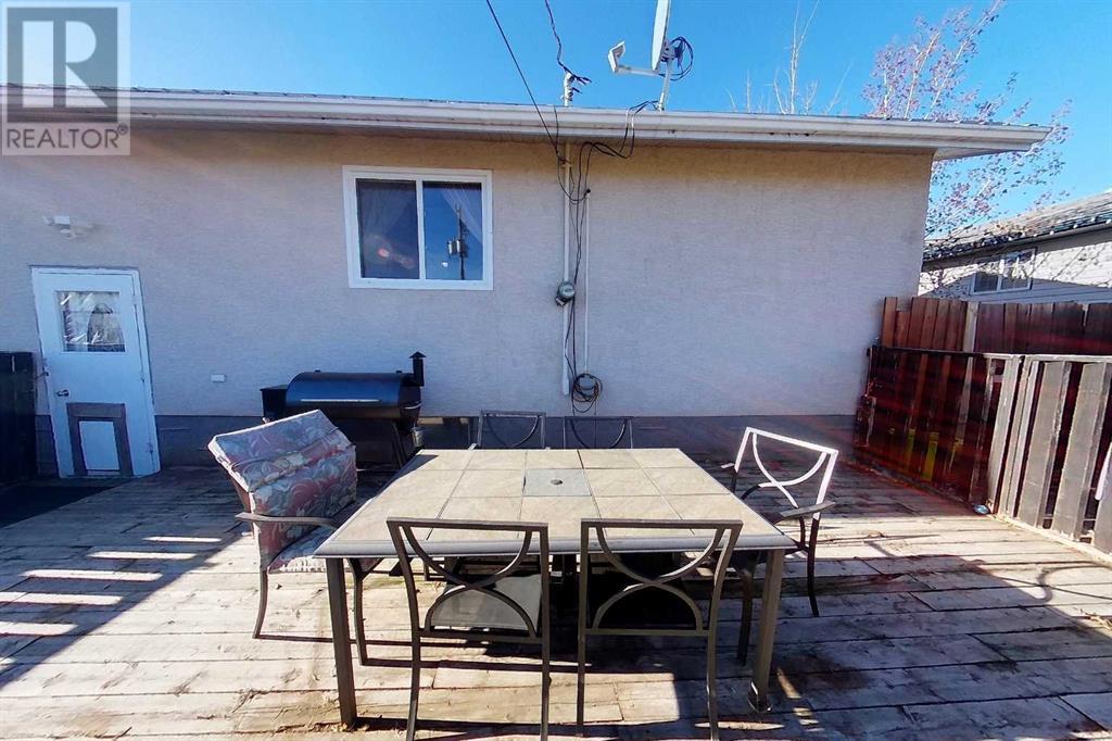 712 3 Avenue, Fox Creek, Alberta  T0H 1P0 - Photo 33 - A2178255