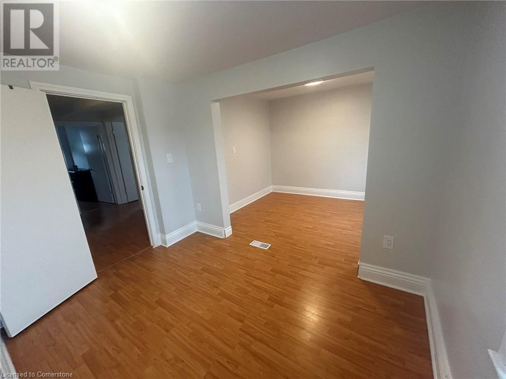 3 Campbell Avenue, Hamilton, Ontario  L8L 2M7 - Photo 6 - 40675537