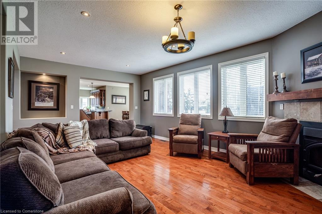 108 Sunnyridge Road, Ancaster, Ontario L0R 1R0 - Photo 15 - 40675474