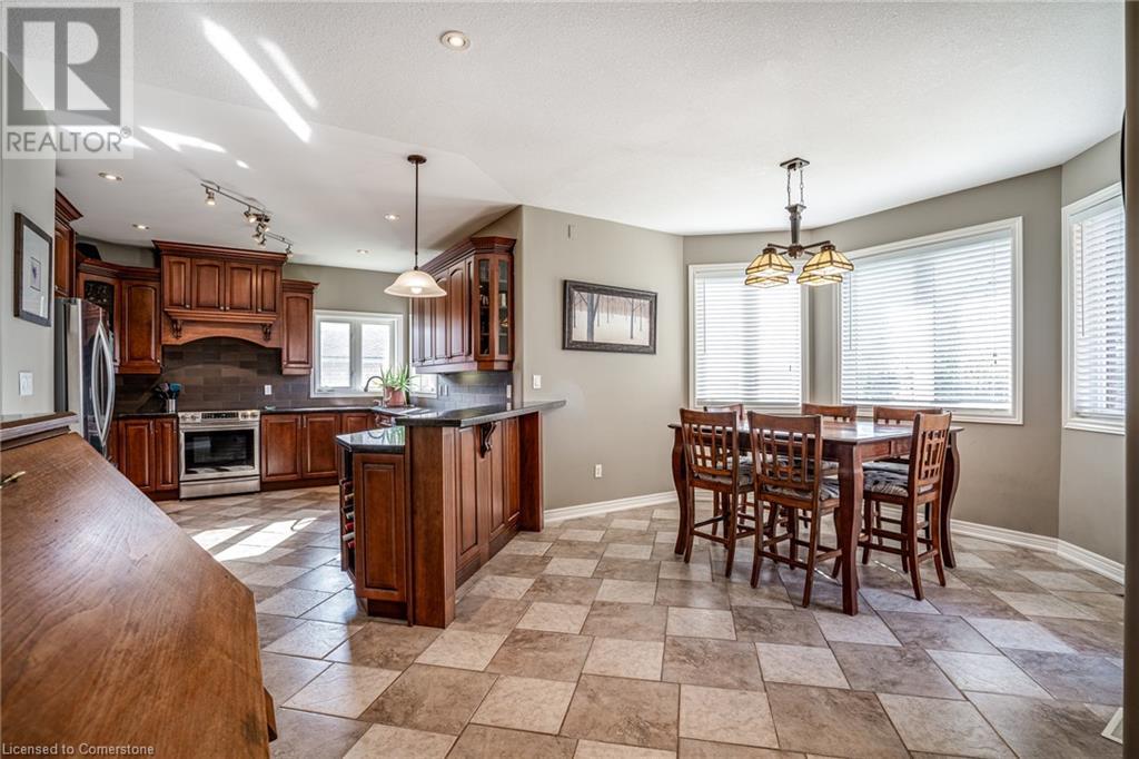 108 Sunnyridge Road, Ancaster, Ontario L0R 1R0 - Photo 16 - 40675474