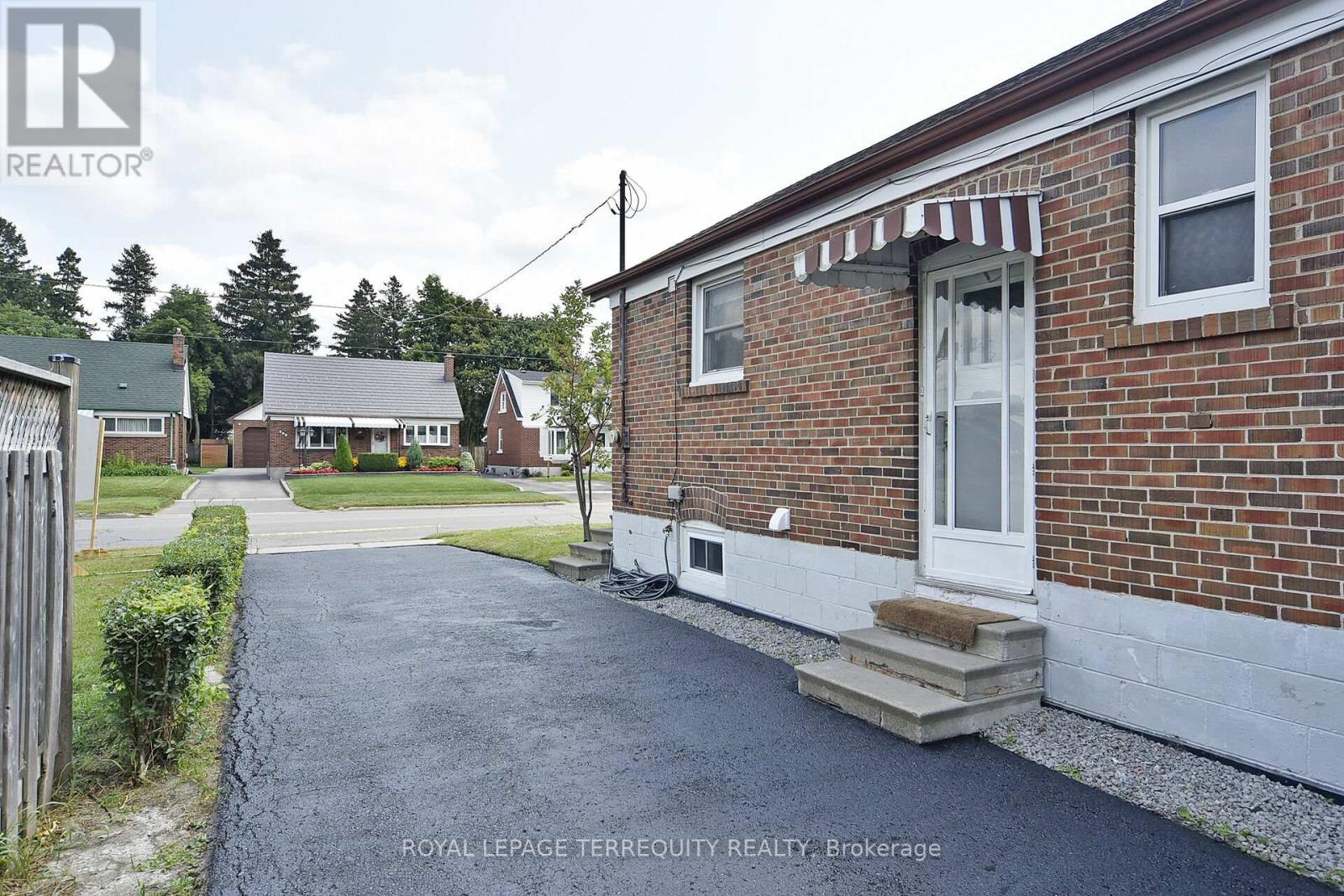 Main - 270 Wilson Road S, Oshawa, Ontario  L1H 6C5 - Photo 24 - E10415309