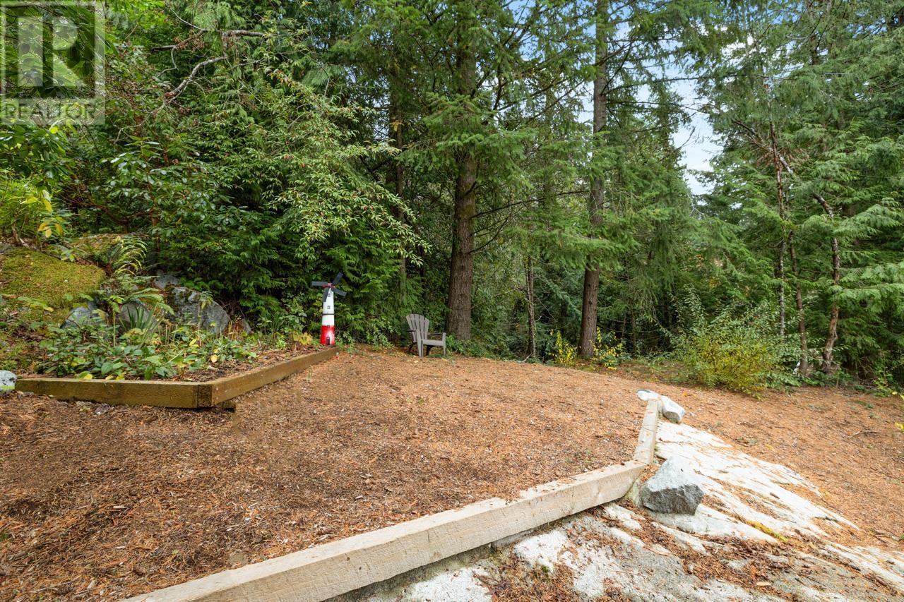 4644 Woodgrove Place, West Vancouver, British Columbia  V7S 2W9 - Photo 26 - R2943070