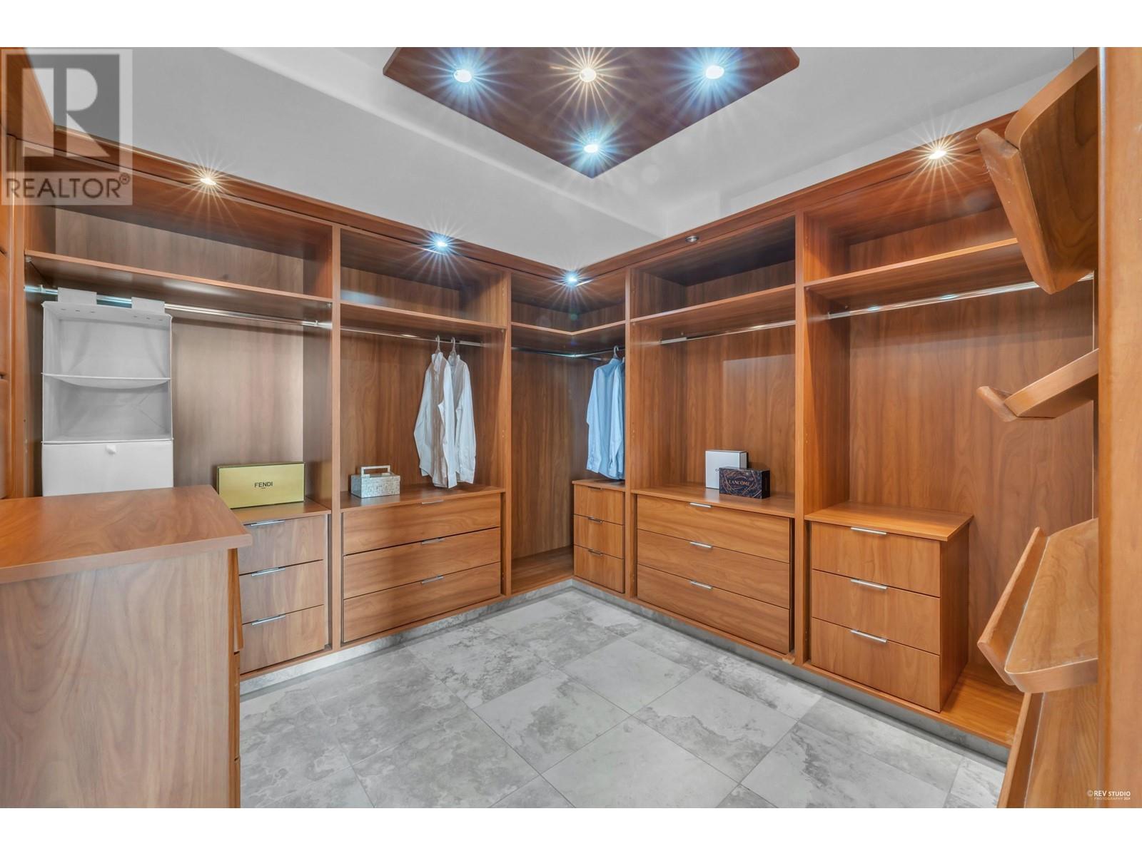 4253 Rockbank Place, West Vancouver, British Columbia  V7W 1A8 - Photo 23 - R2943073